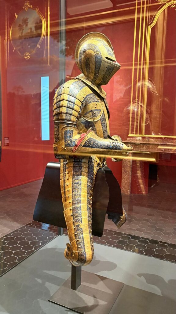 Draguignan culture Musee des beaux arts Armure 1 Draguignan culture Musée des beaux arts Armure