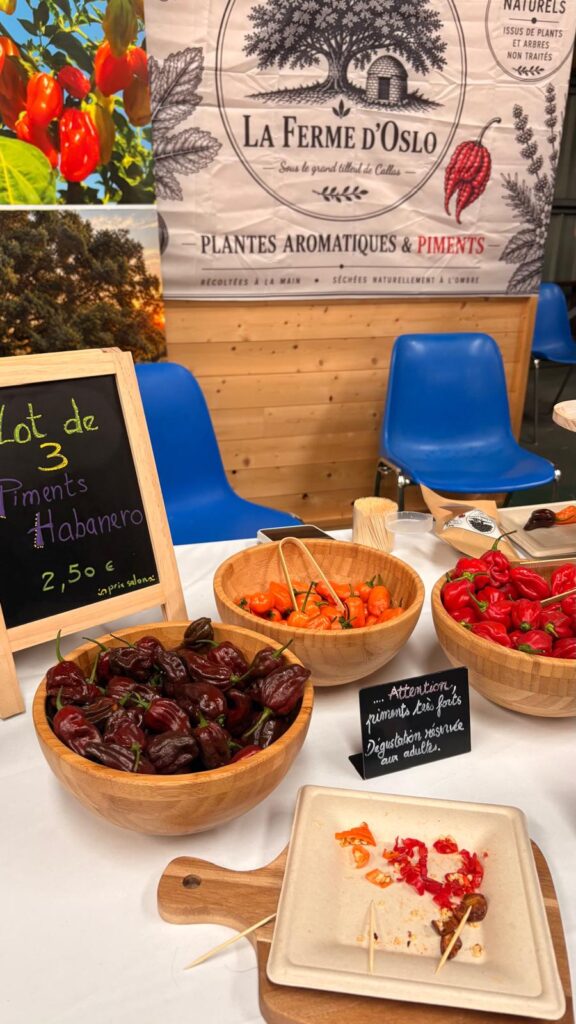 La ferme d'Oslo ail noir et piments